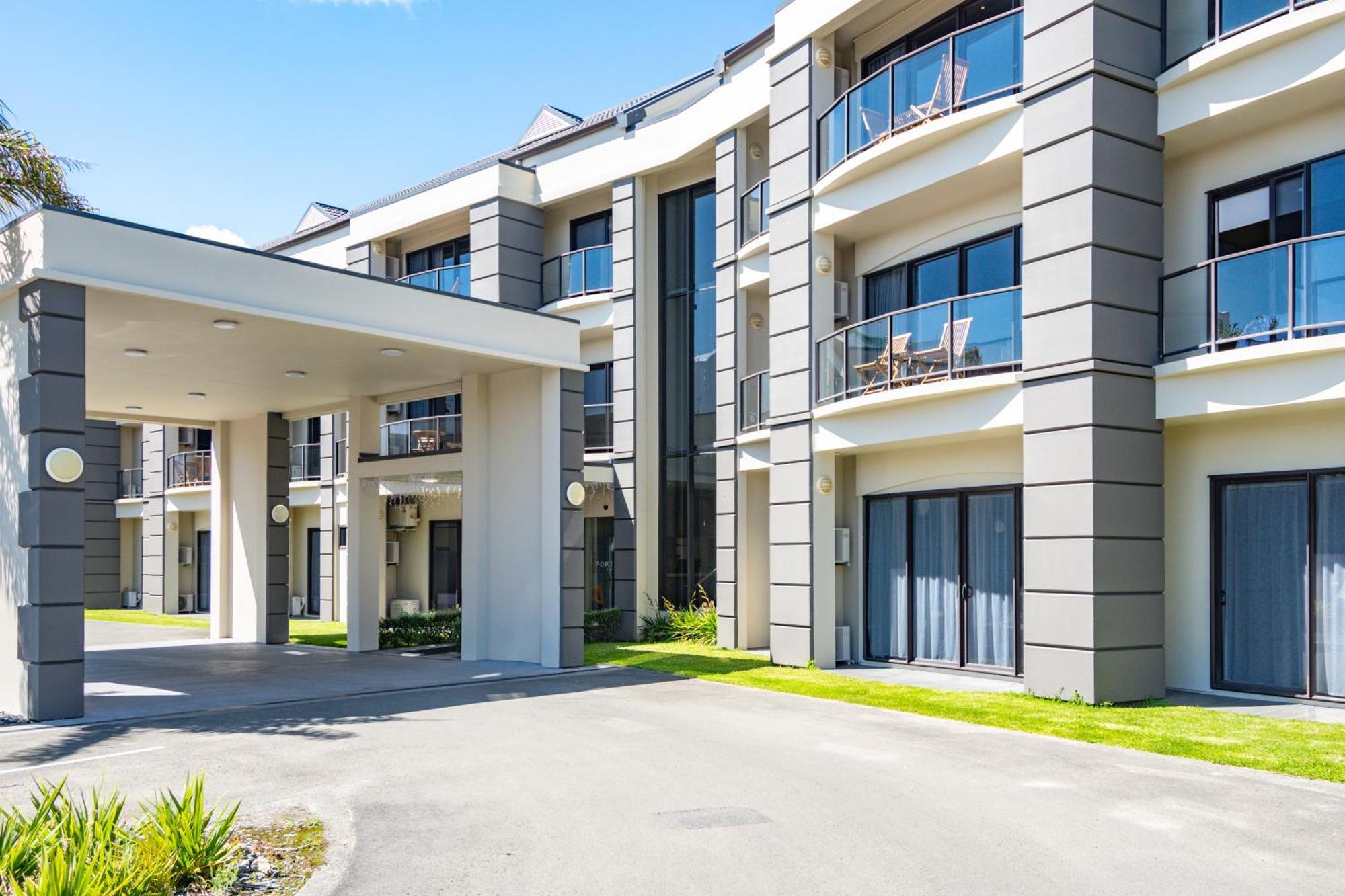 Portside Hotel Gisborne Exterior photo